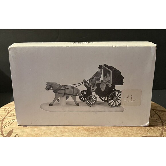Vtg 1989 Dept 56 CENTRAL PARK CARRIAGE Heritage Village Collection - Picture 11 of 16